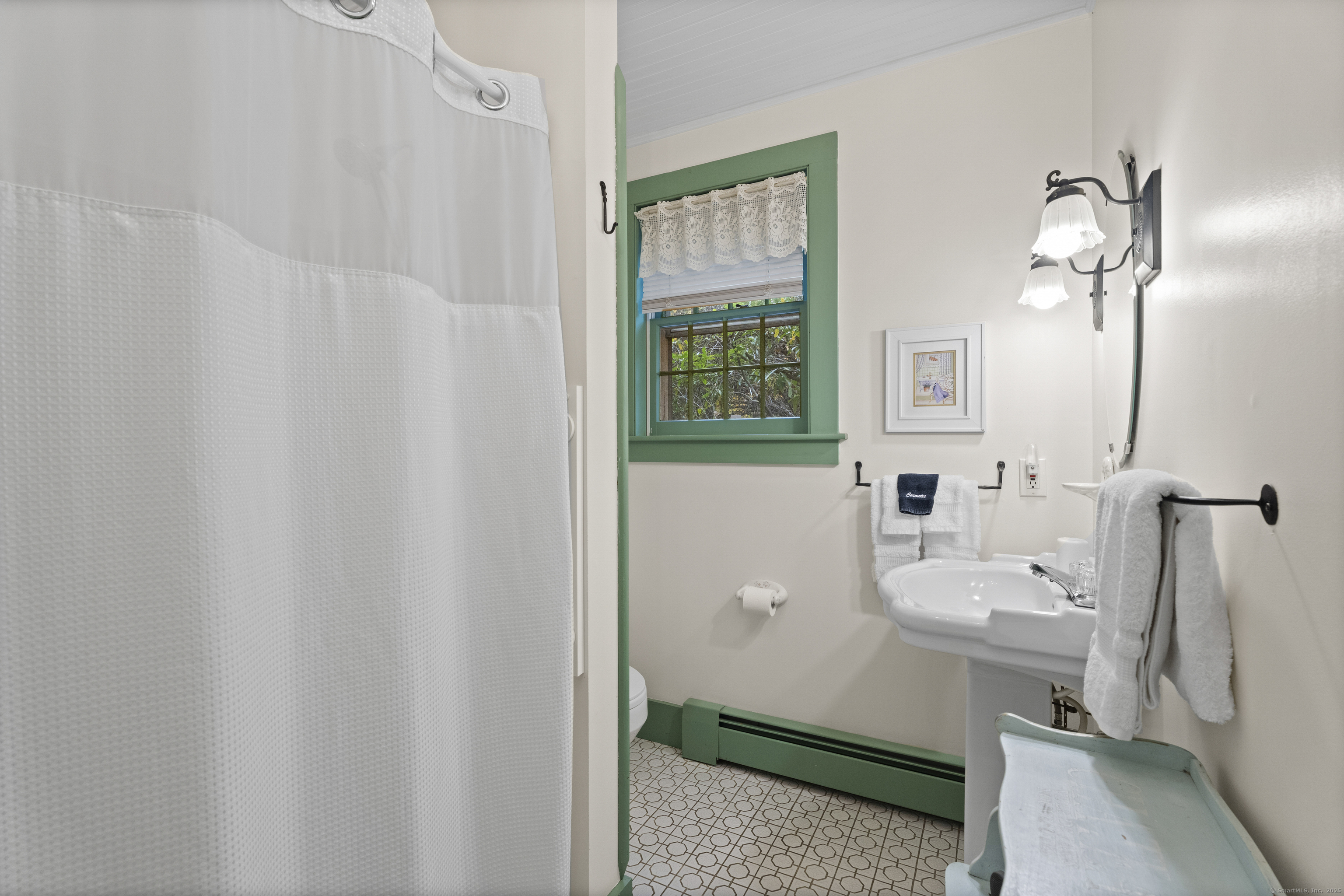 209 Main Street Deep River CT 06417