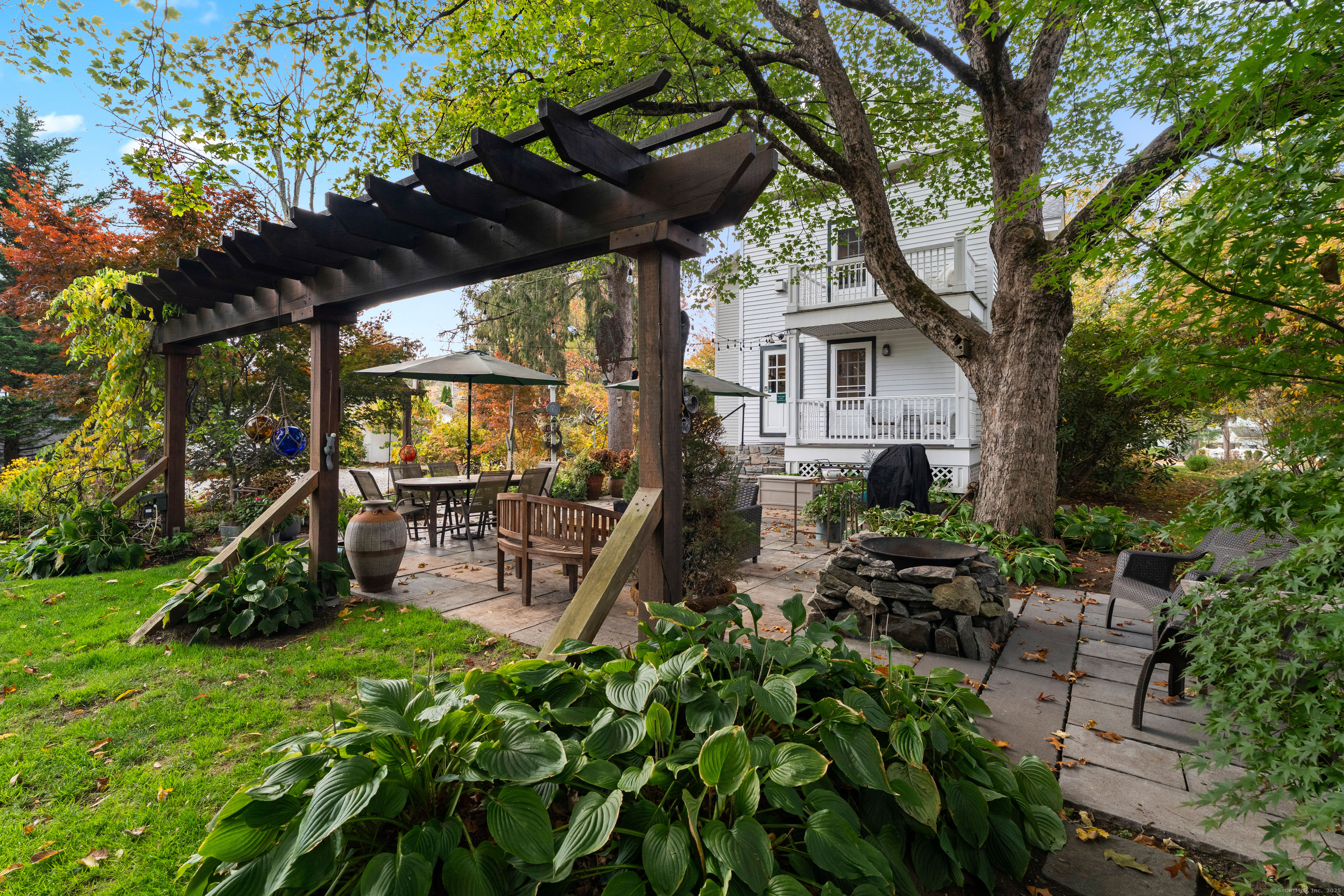 209 Main Street Deep River CT 06417