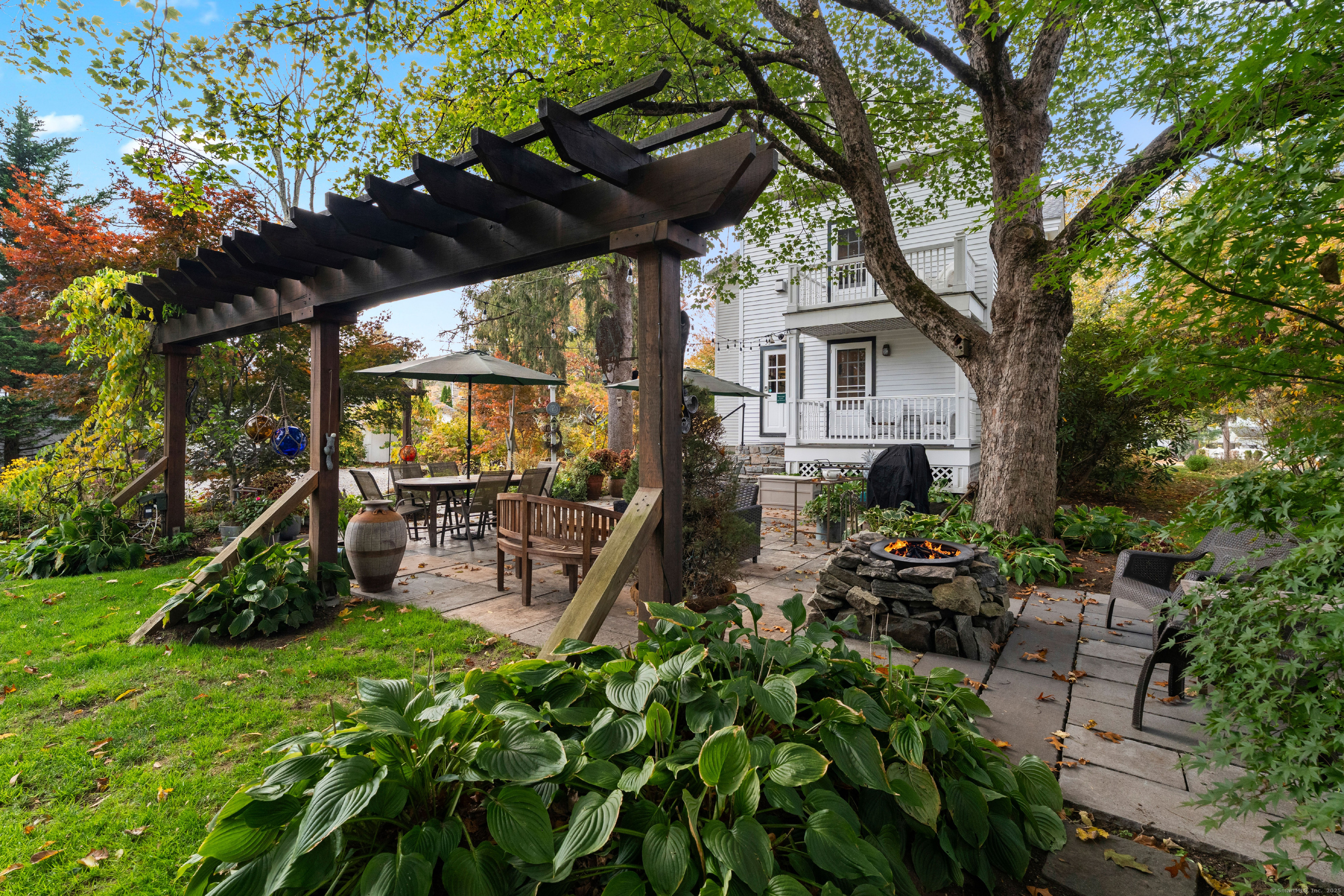 209 Main Street Deep River CT 06417