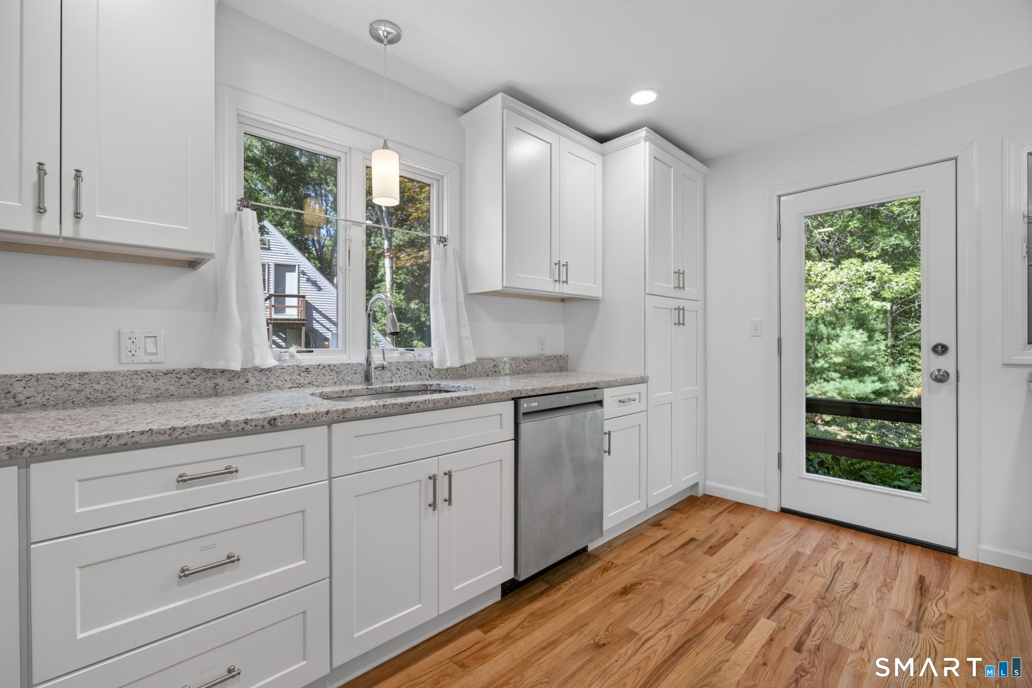 9 Mansewood Road Old Lyme CT 06371