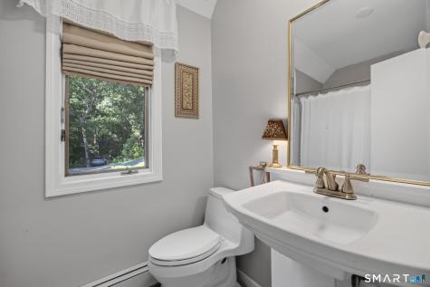 9 Mansewood Road Old Lyme CT 06371