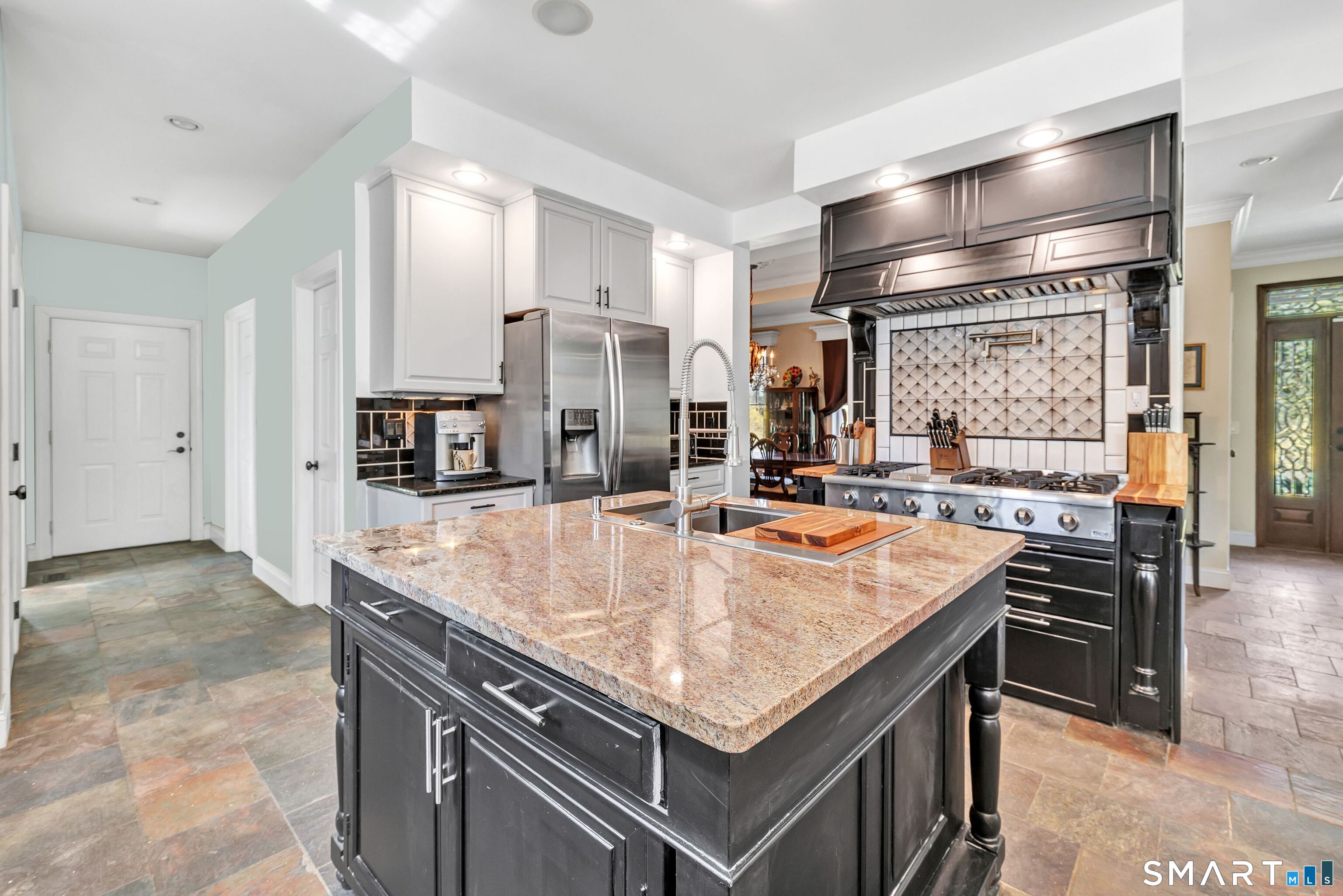 25 Starrs Ridge Road Redding CT 06896