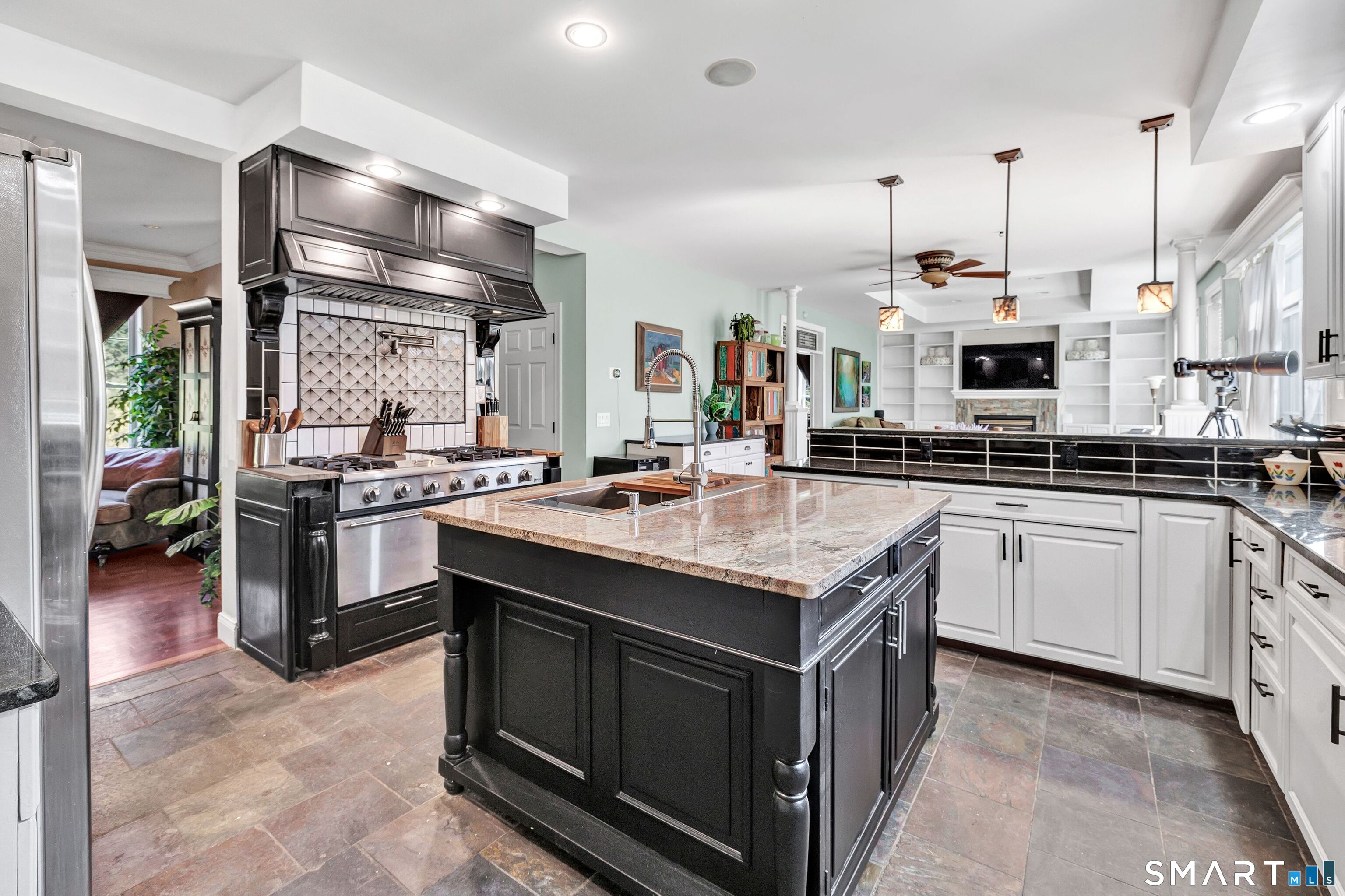 25 Starrs Ridge Road Redding CT 06896