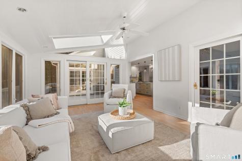 32 Silver Ridge Common Weston CT 06883