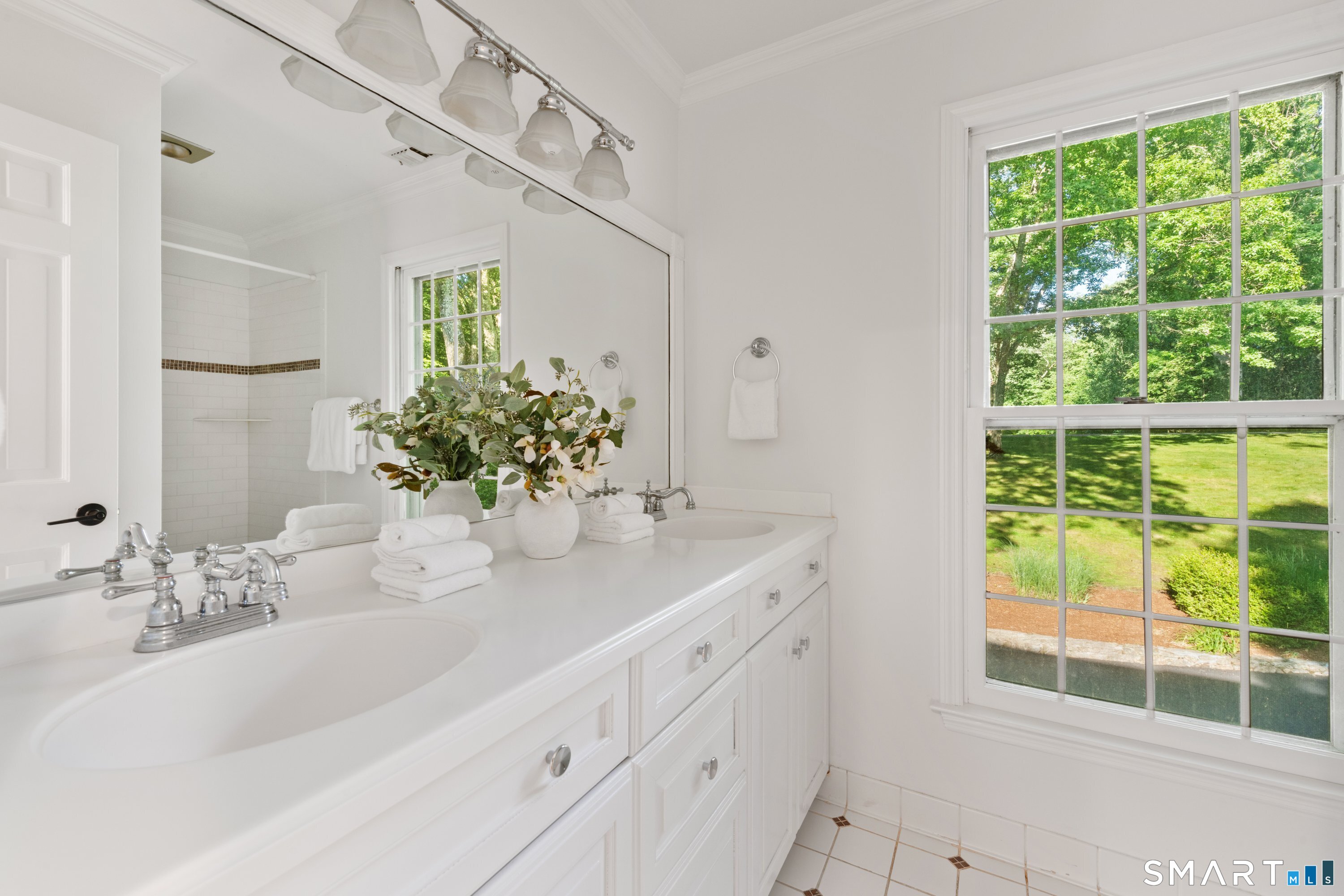32 Silver Ridge Common Weston CT 06883