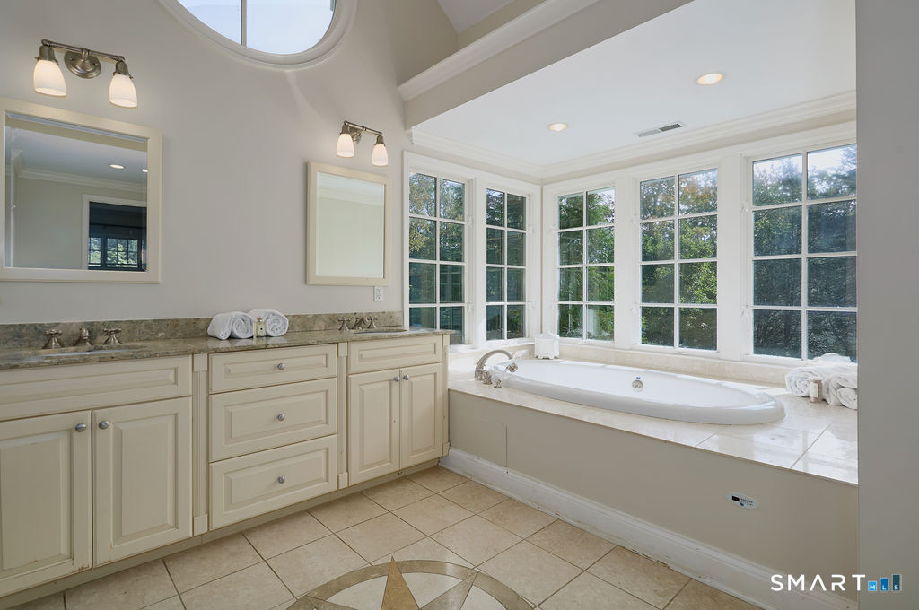 14 High Point Road Westport CT 06880