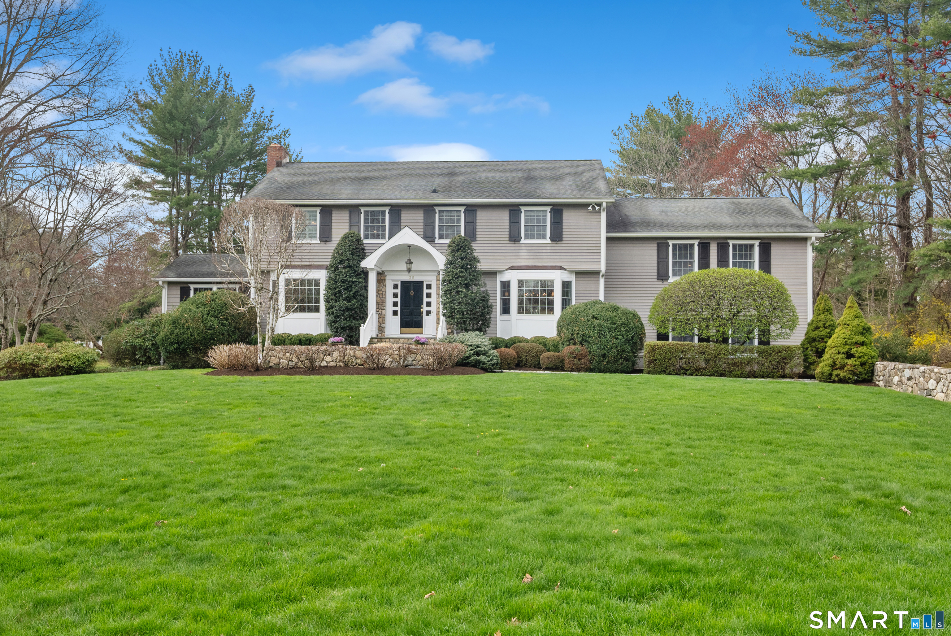 35 Danvers Lane New Canaan CT 06840