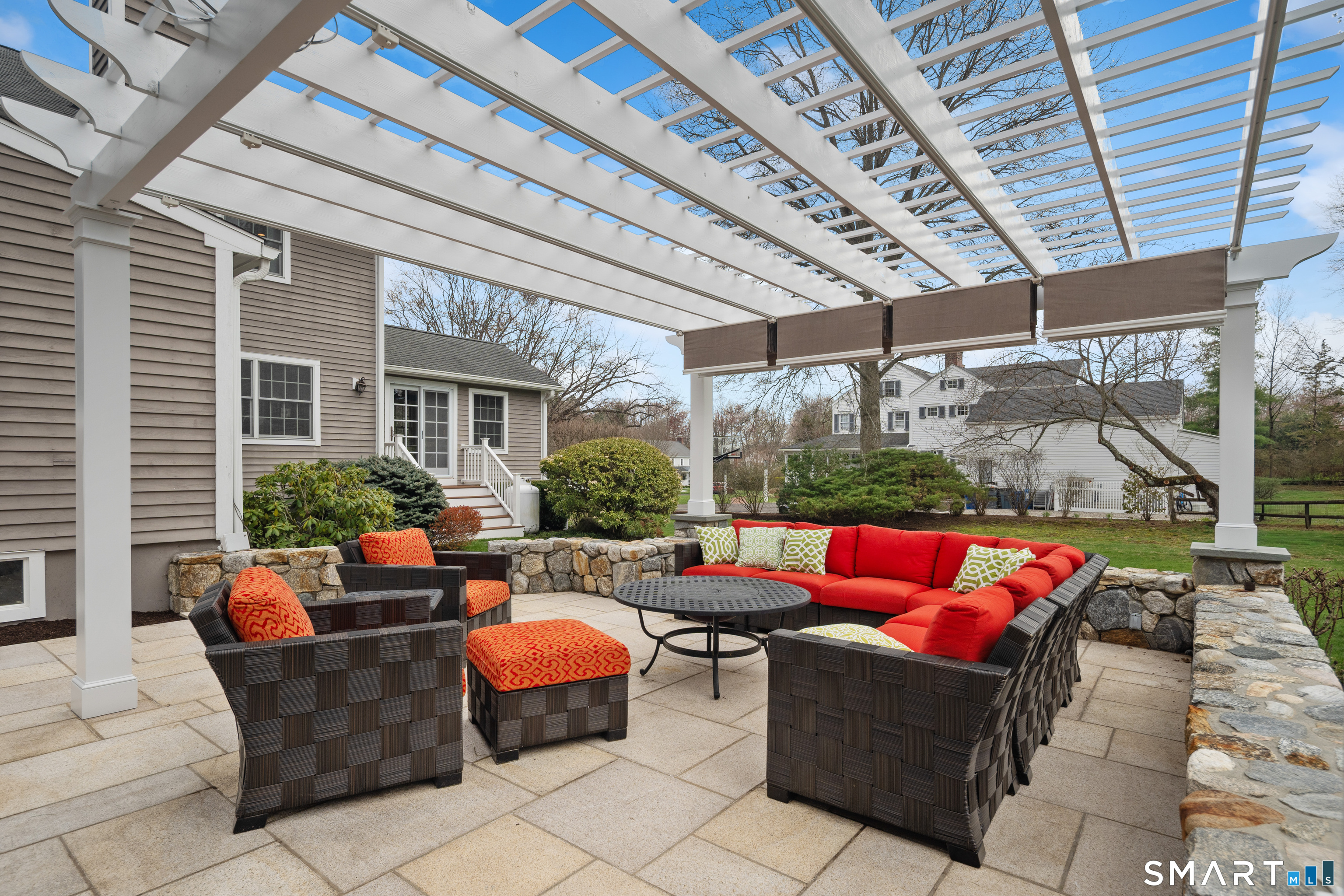 35 Danvers Lane New Canaan CT 06840