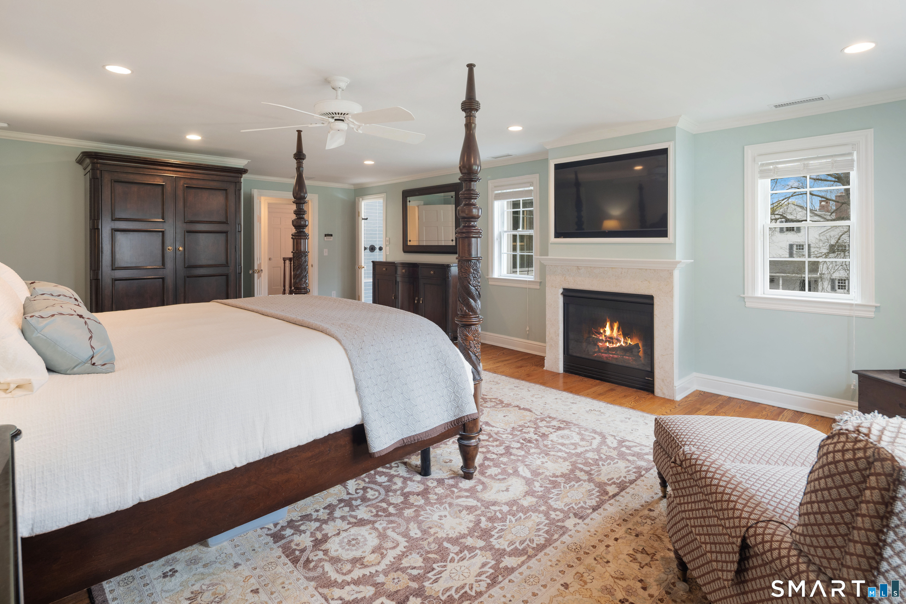 35 Danvers Lane New Canaan CT 06840