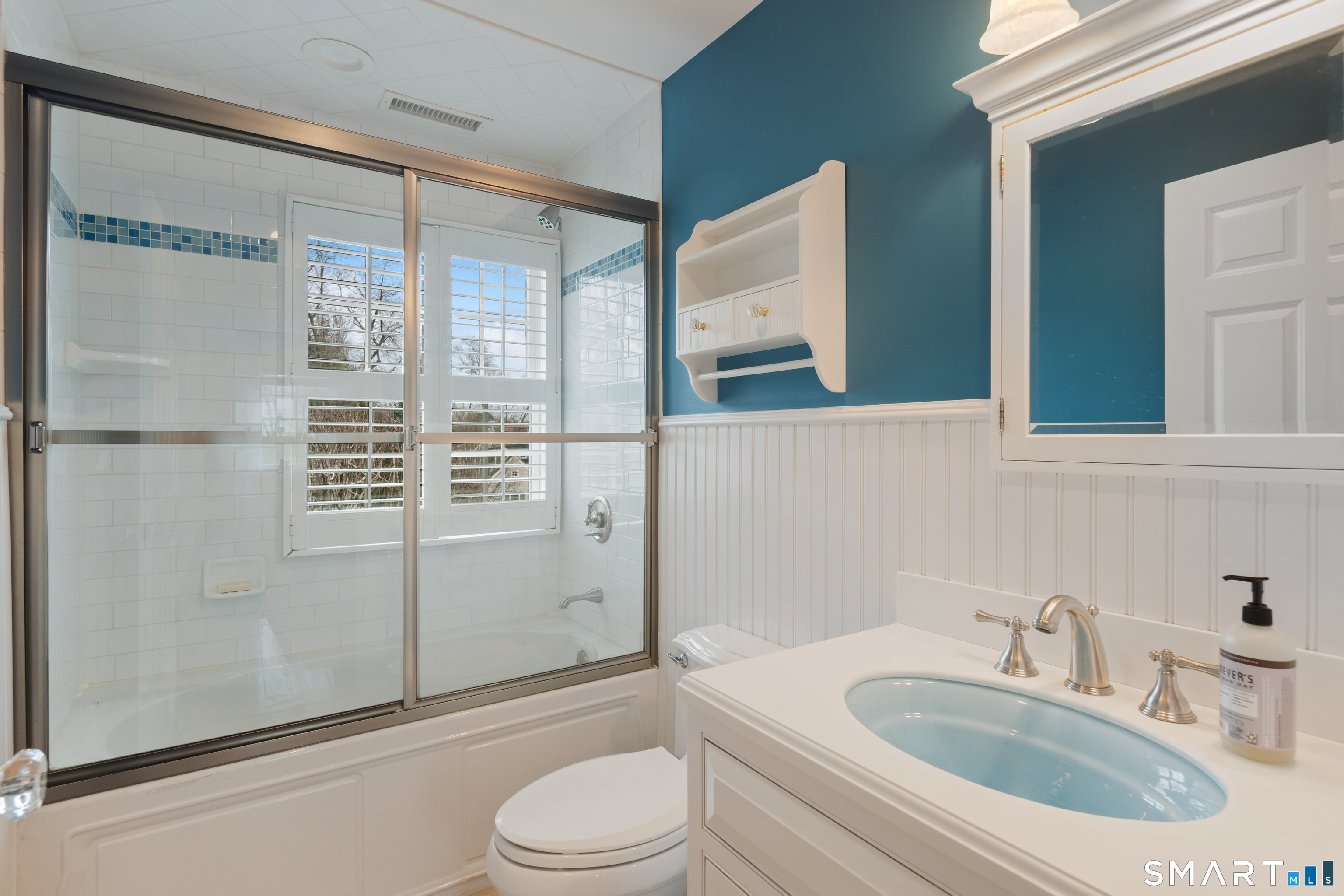 35 Danvers Lane New Canaan CT 06840