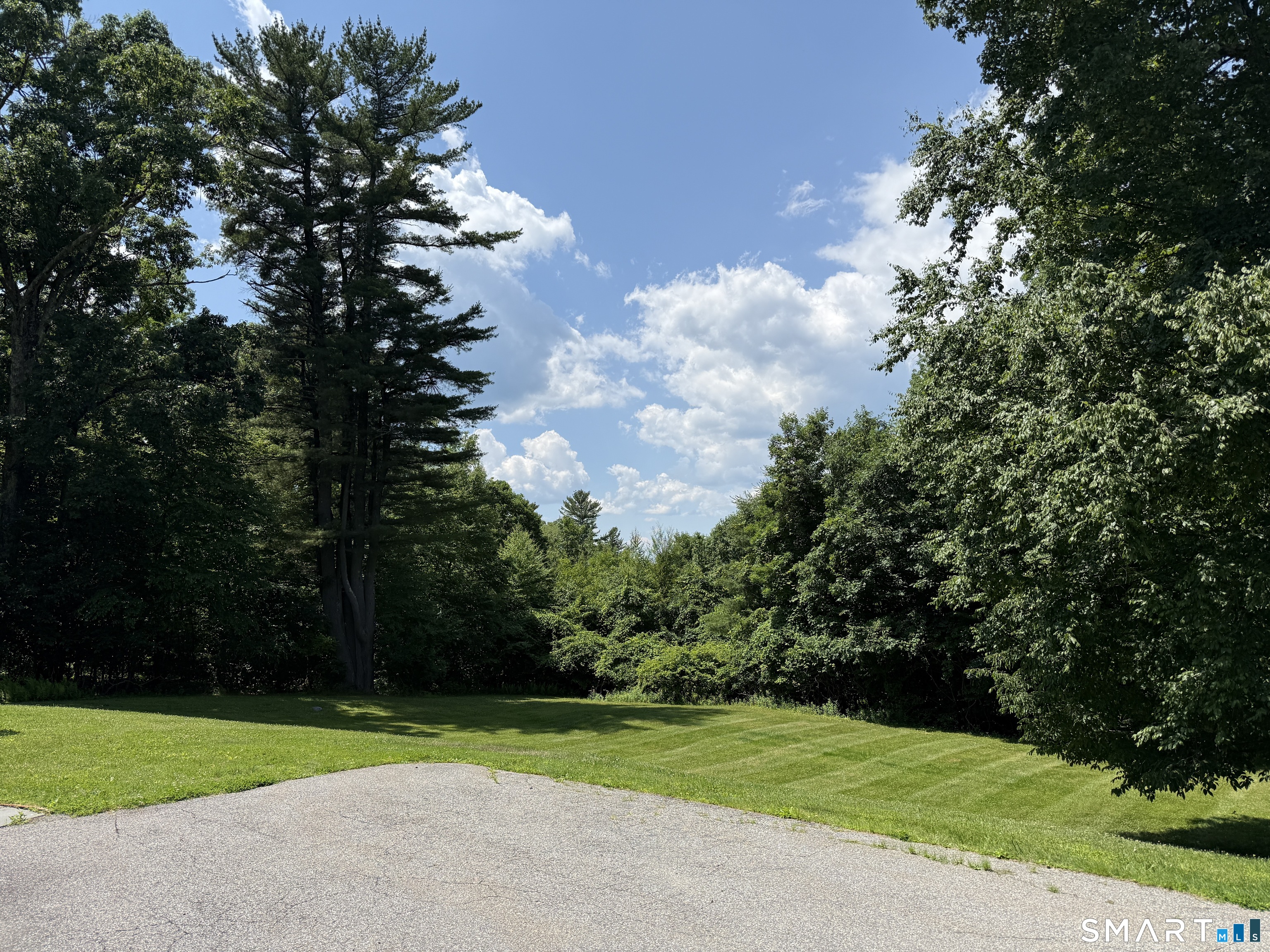 37 Woodruff Lane Cornwall CT 06796