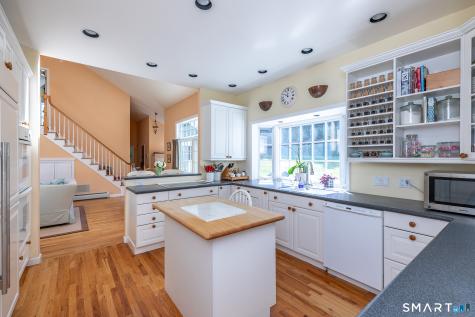 37 Woodruff Lane Cornwall CT 06796