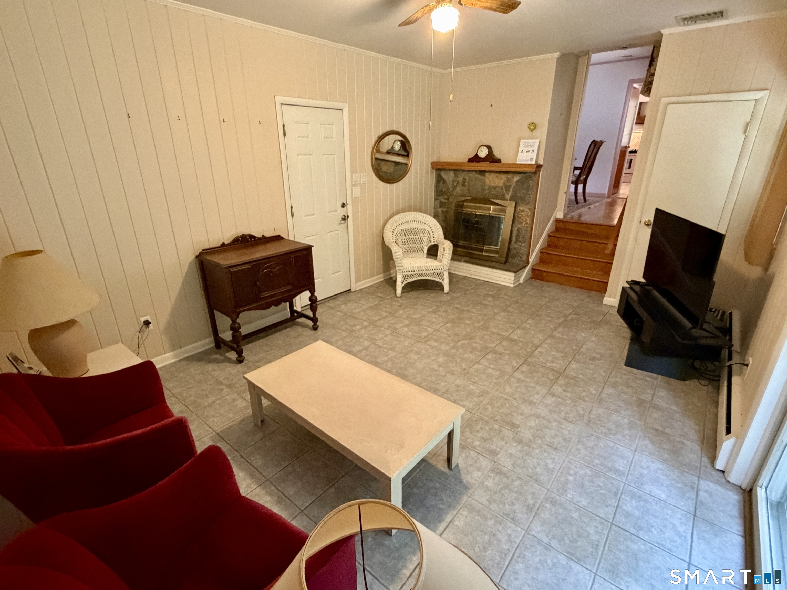 25 Noahs Ln Extension Norwalk CT 06851