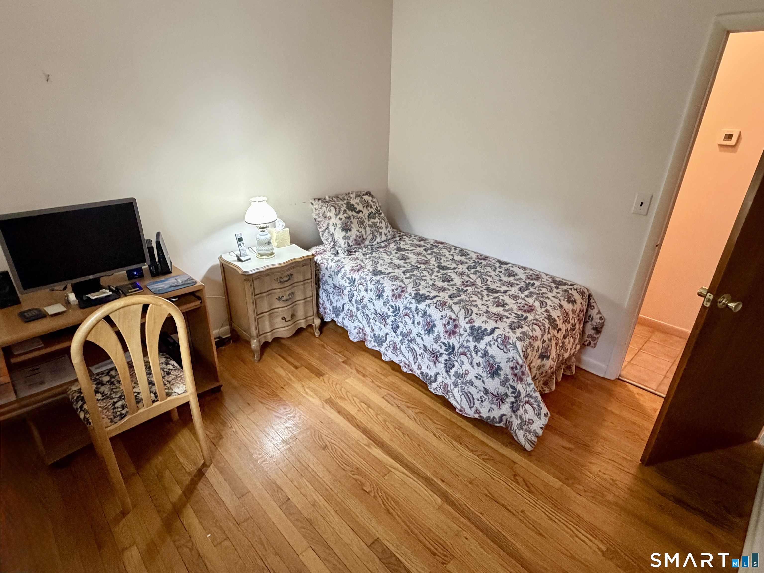 25 Noahs Ln Extension Norwalk CT 06851