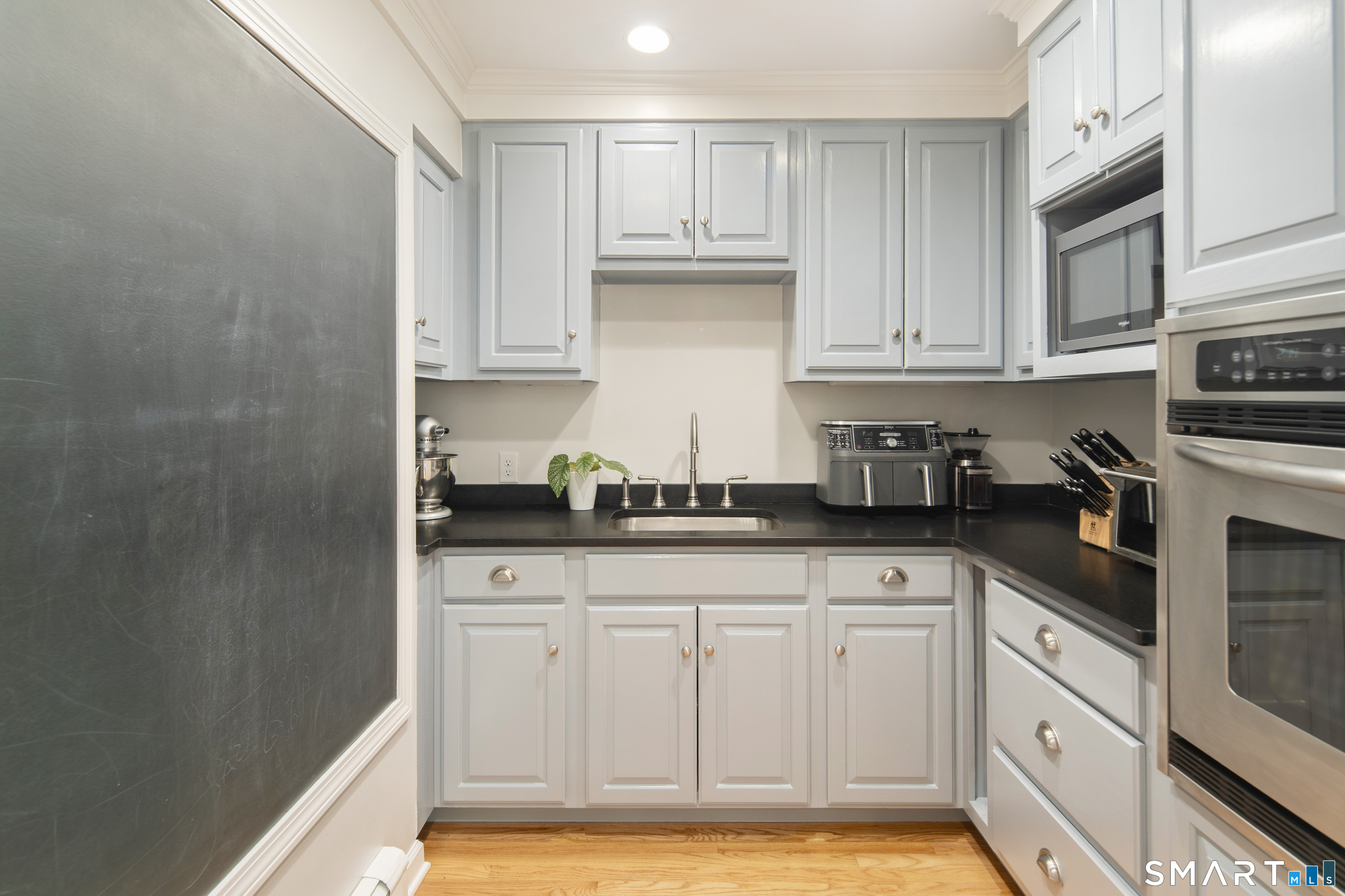 7 Waverly Road Darien CT 06820