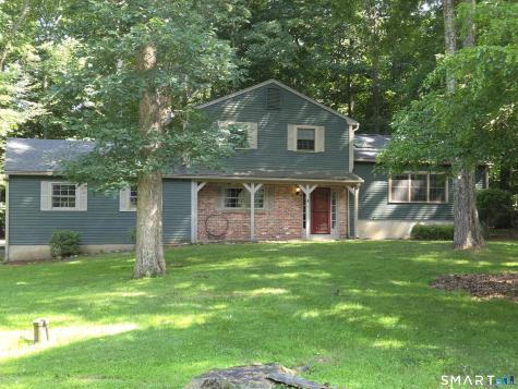 51 Foxwood South Road Guilford CT 06437