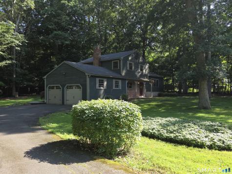 51 Foxwood South Road Guilford CT 06437