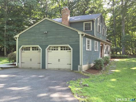 51 Foxwood South Road Guilford CT 06437