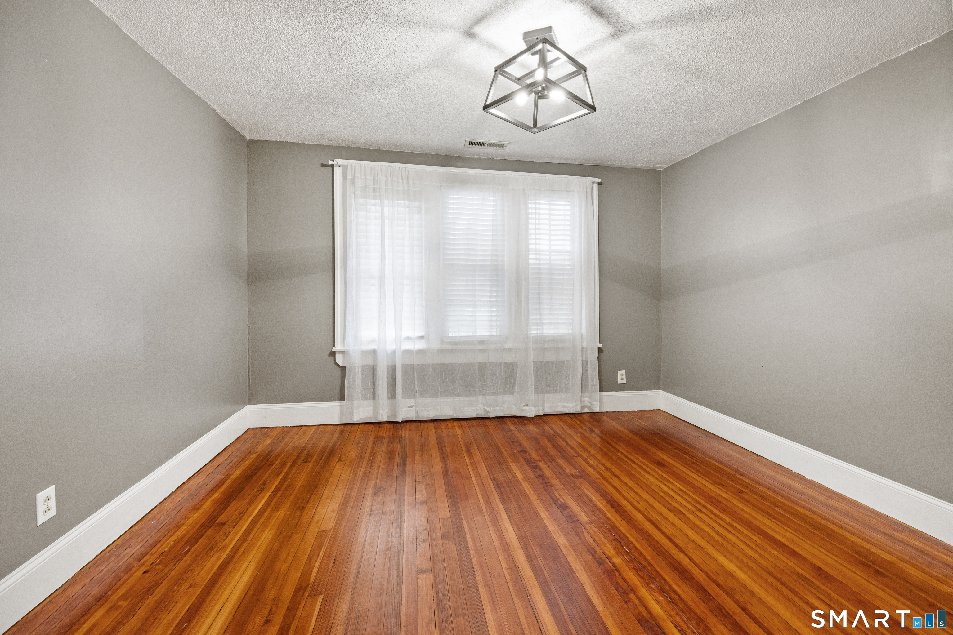 27 Seminole Avenue Waterbury CT 06705