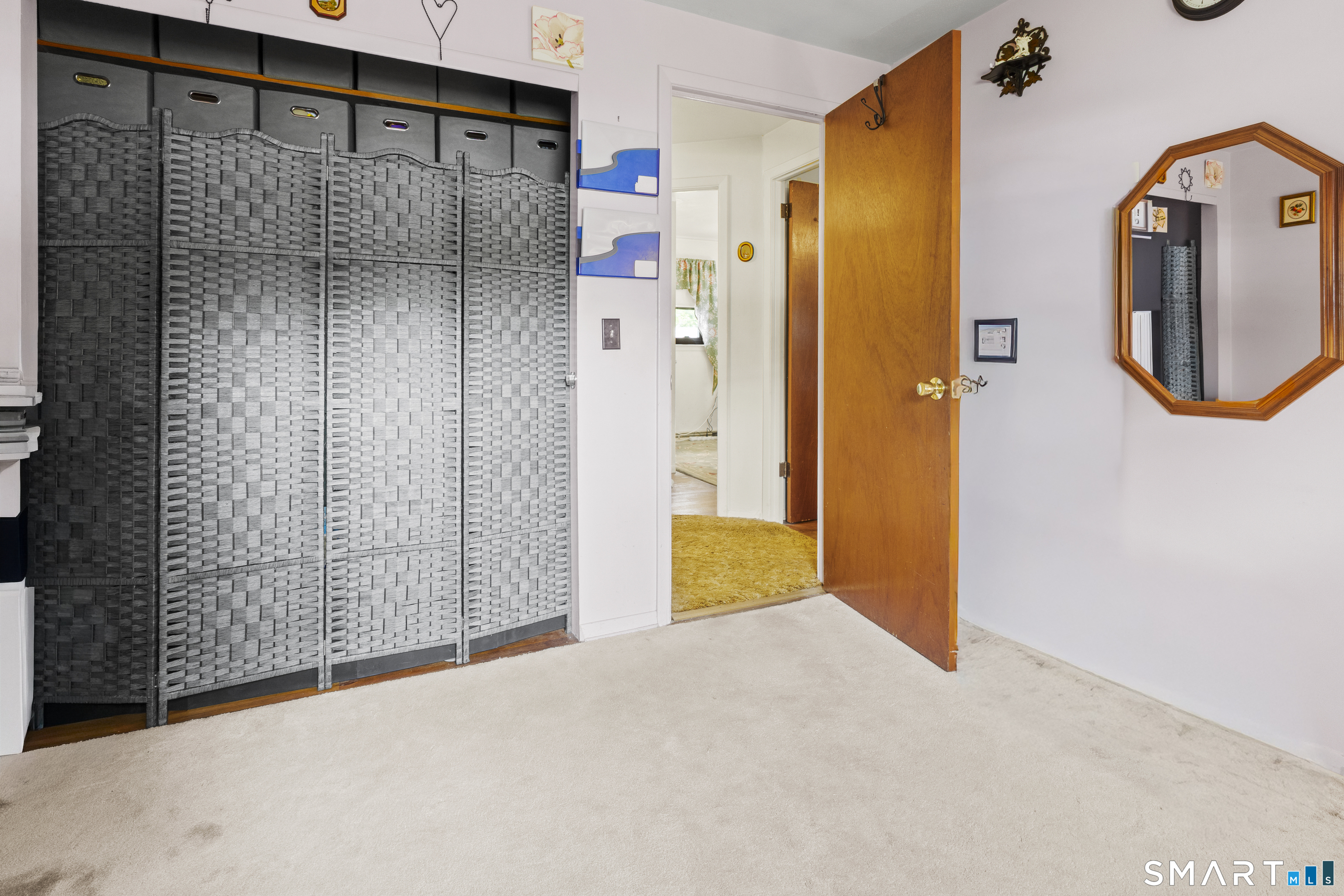 27 Mcintosh Avenue Montville CT 06382