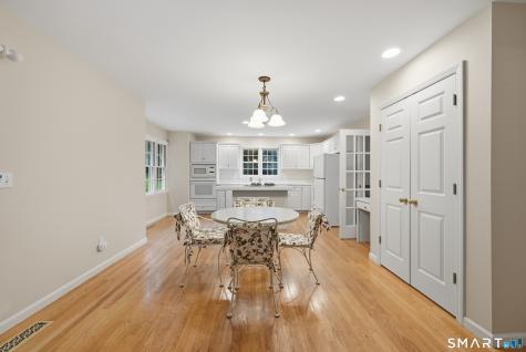 18 Cove Road Brookfield CT 06804