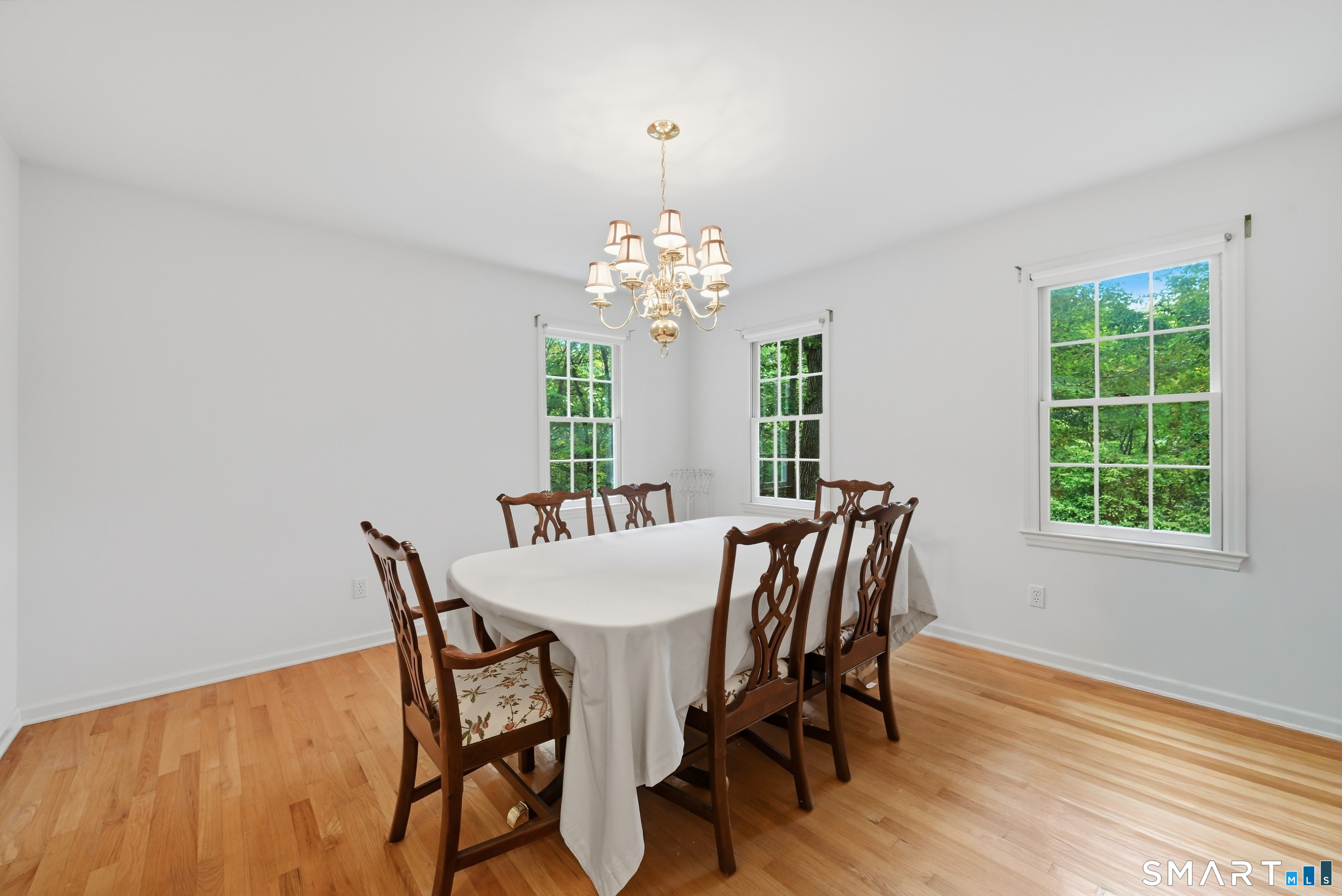 18 Cove Road Brookfield CT 06804
