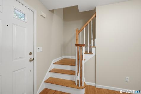 18 Cove Road Brookfield CT 06804