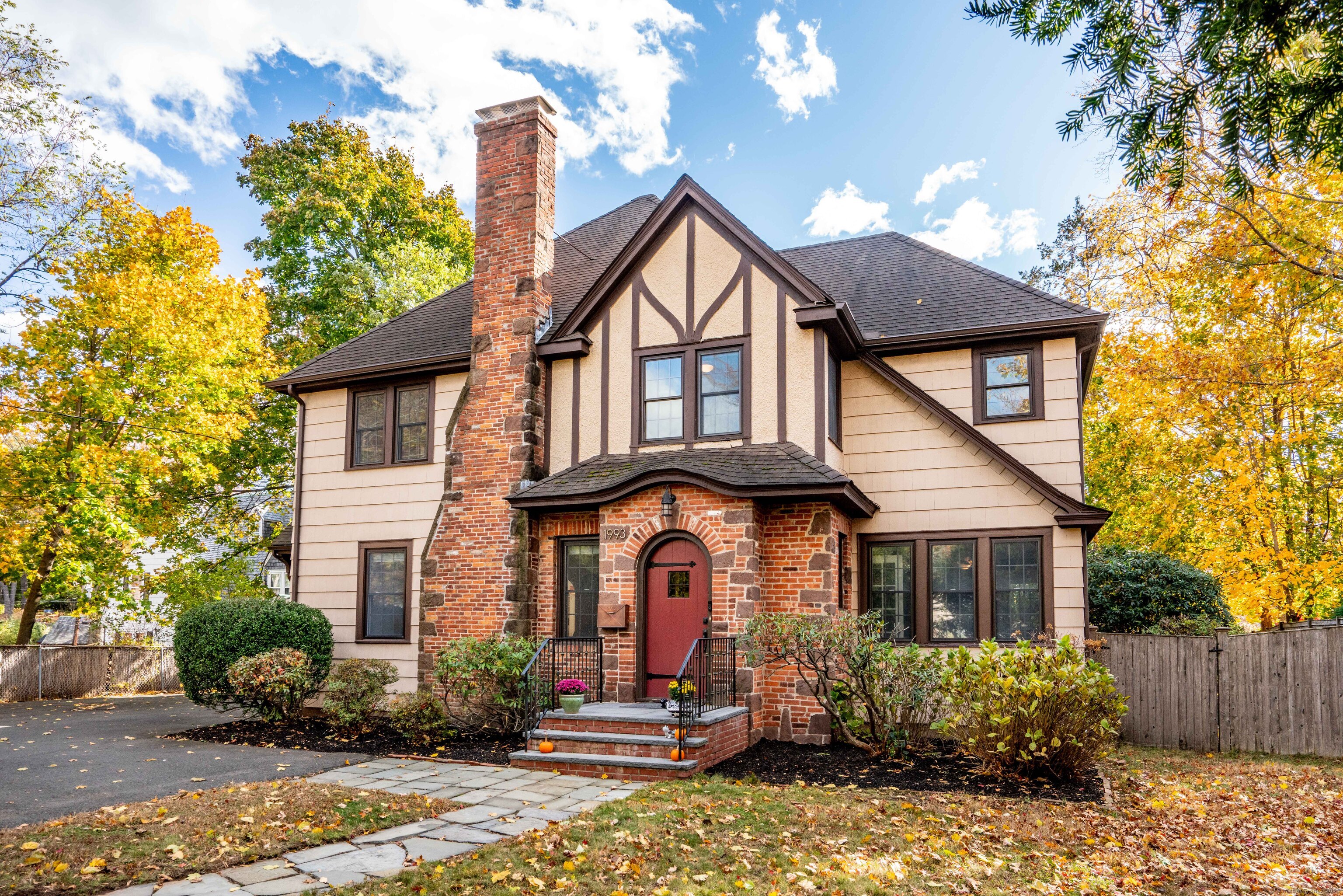 1993 Albany Avenue West Hartford CT 06117