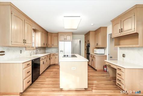 17 Herrmann Lane Easton CT 06612