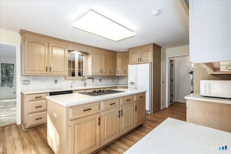 17 Herrmann Lane Easton CT 06612