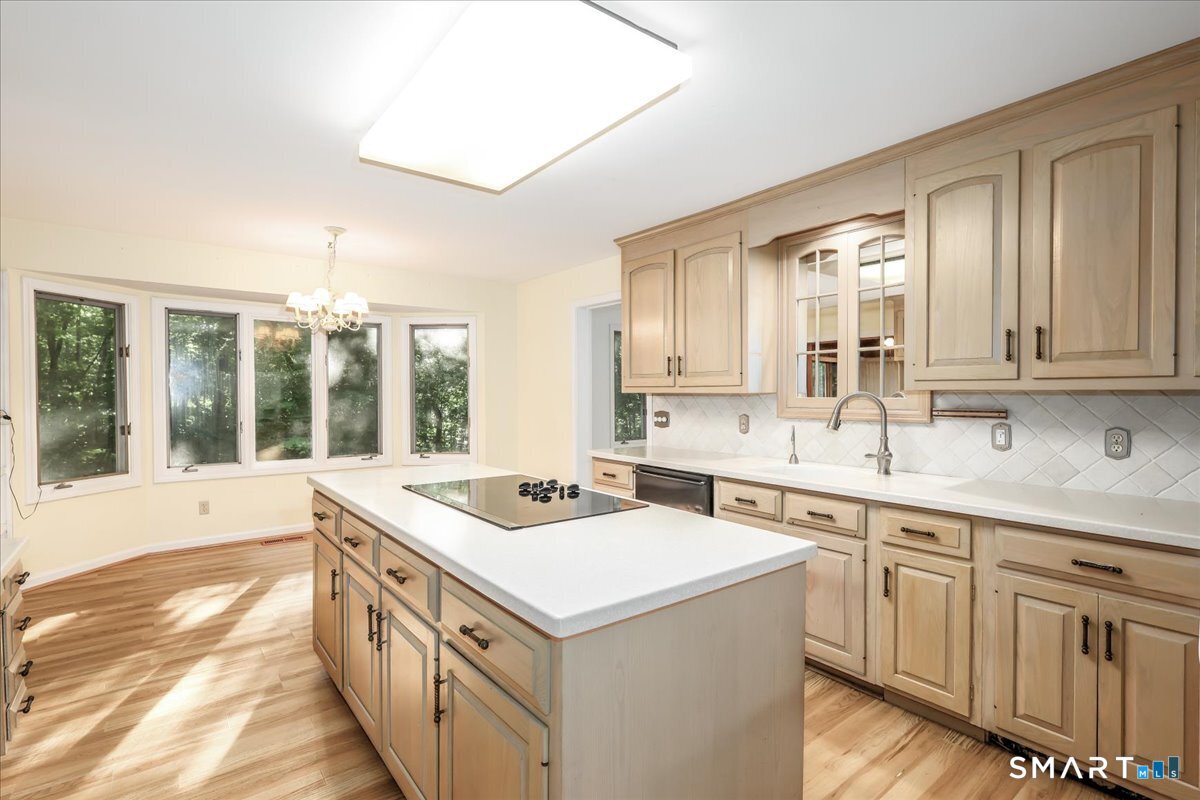 17 Herrmann Lane Easton CT 06612