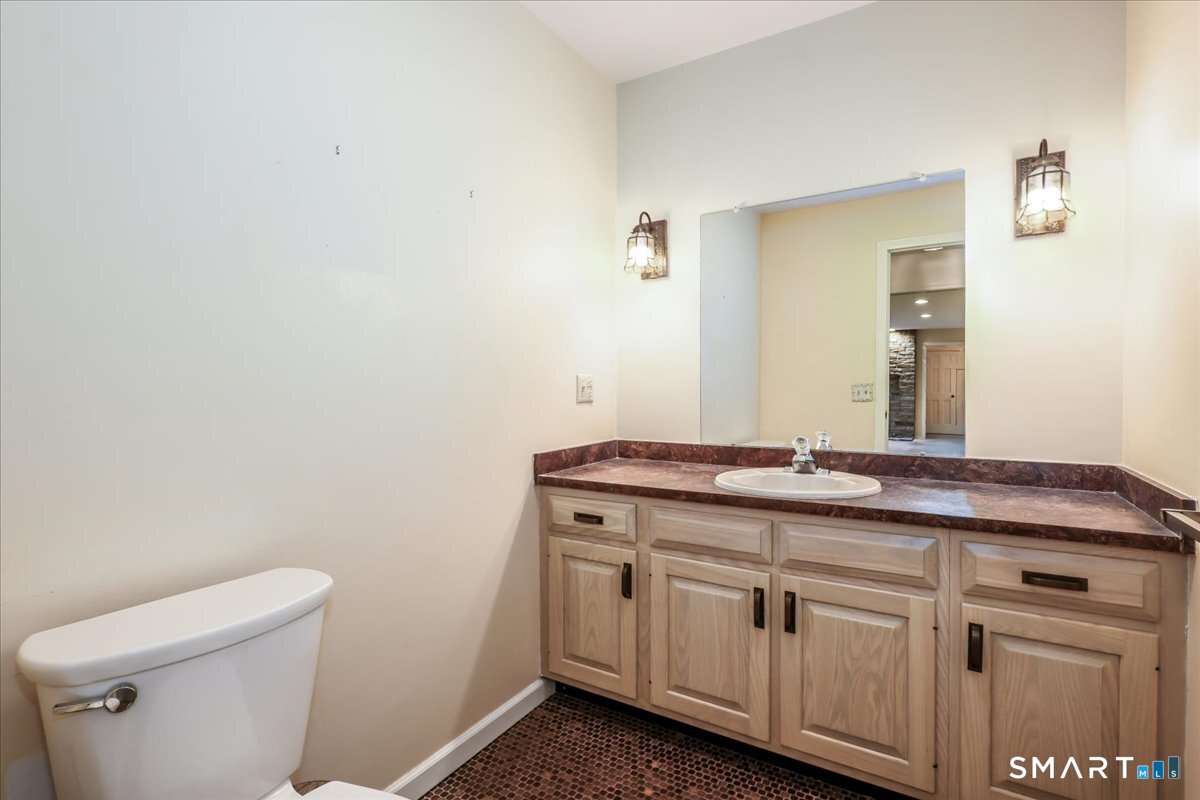 17 Herrmann Lane Easton CT 06612