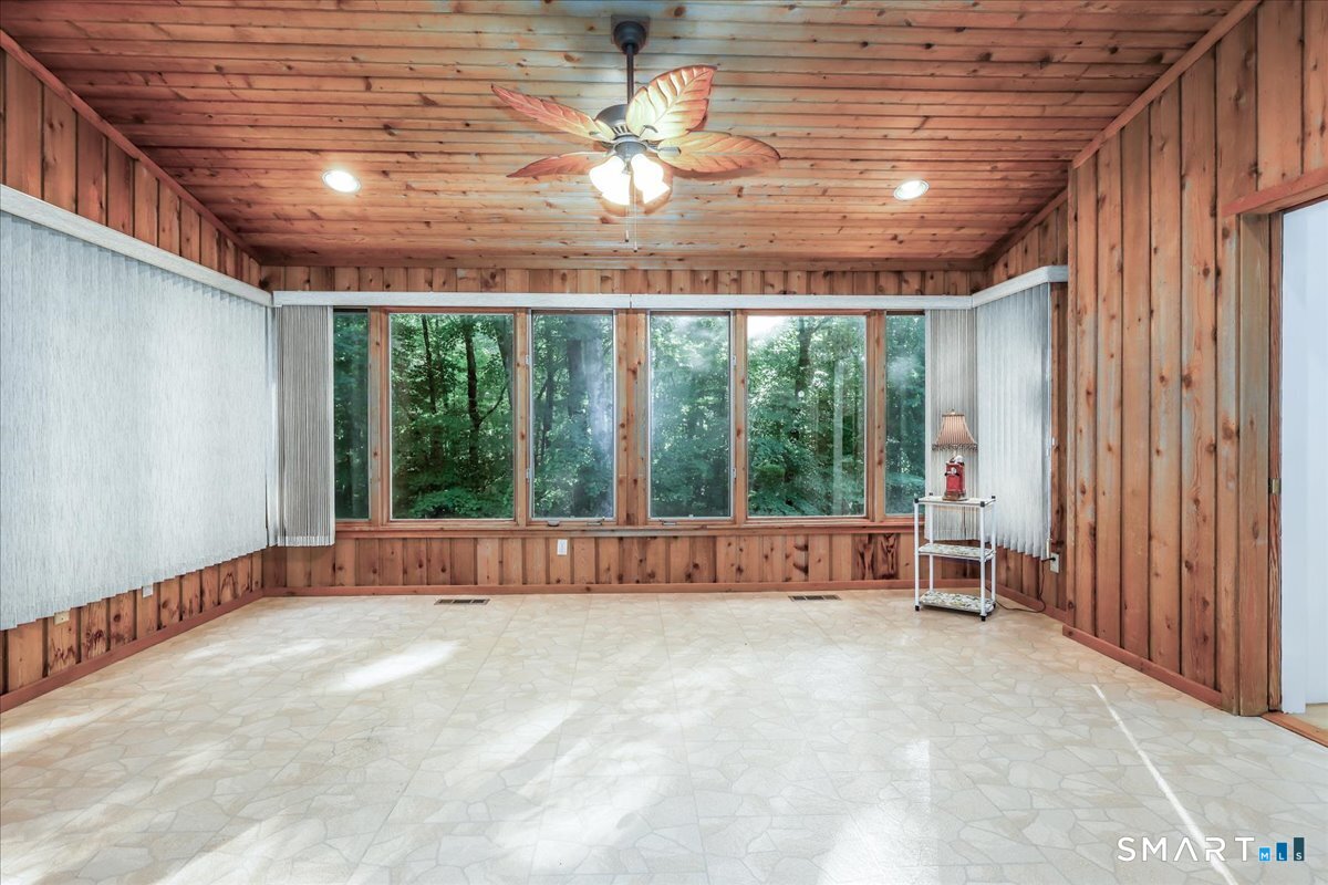 17 Herrmann Lane Easton CT 06612