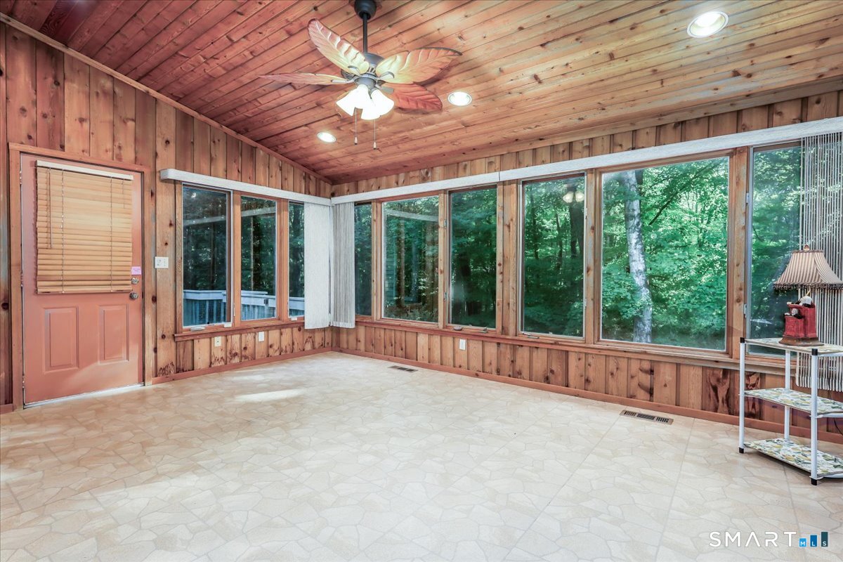 17 Herrmann Lane Easton CT 06612