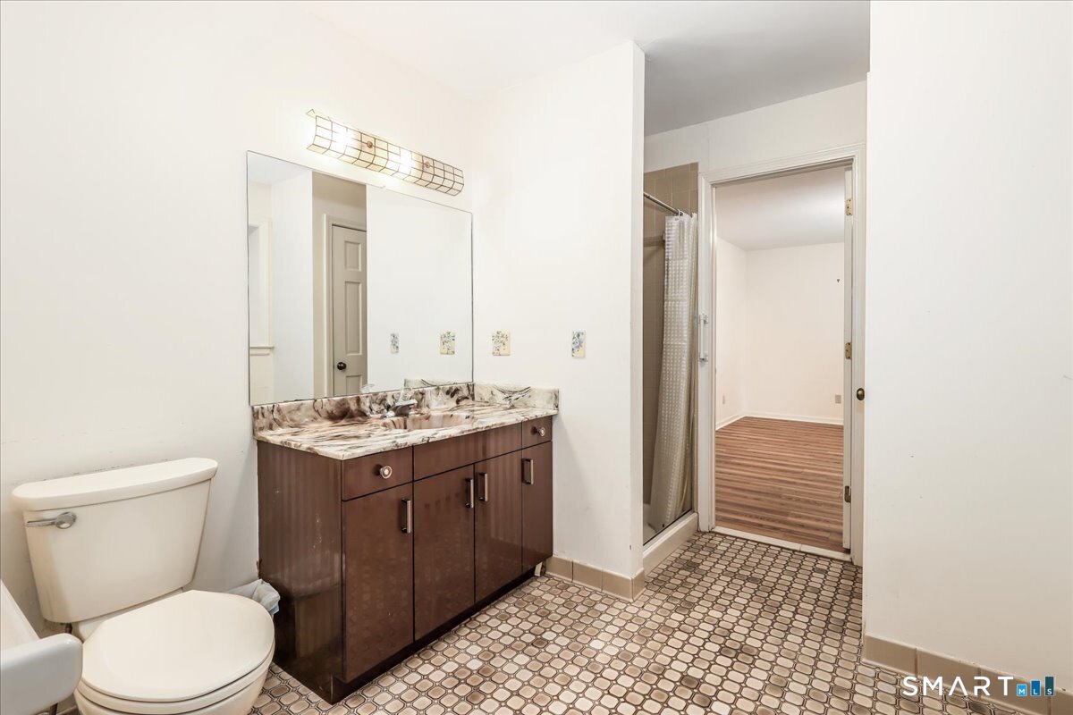 17 Herrmann Lane Easton CT 06612