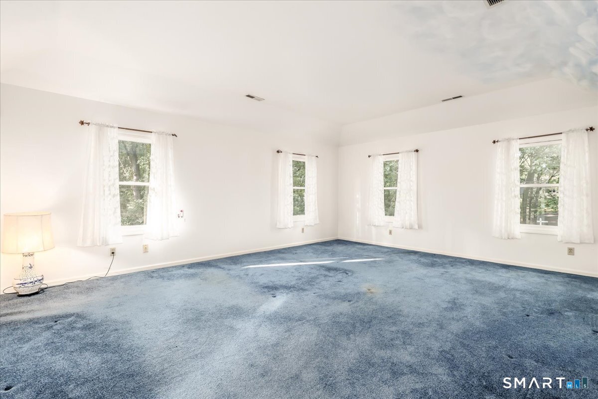 17 Herrmann Lane Easton CT 06612