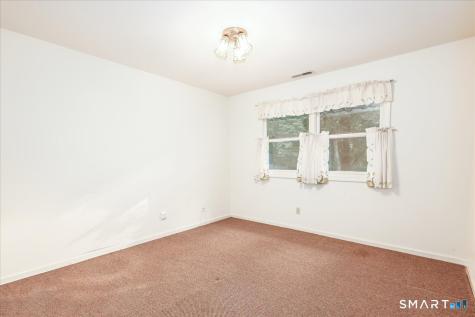 17 Herrmann Lane Easton CT 06612