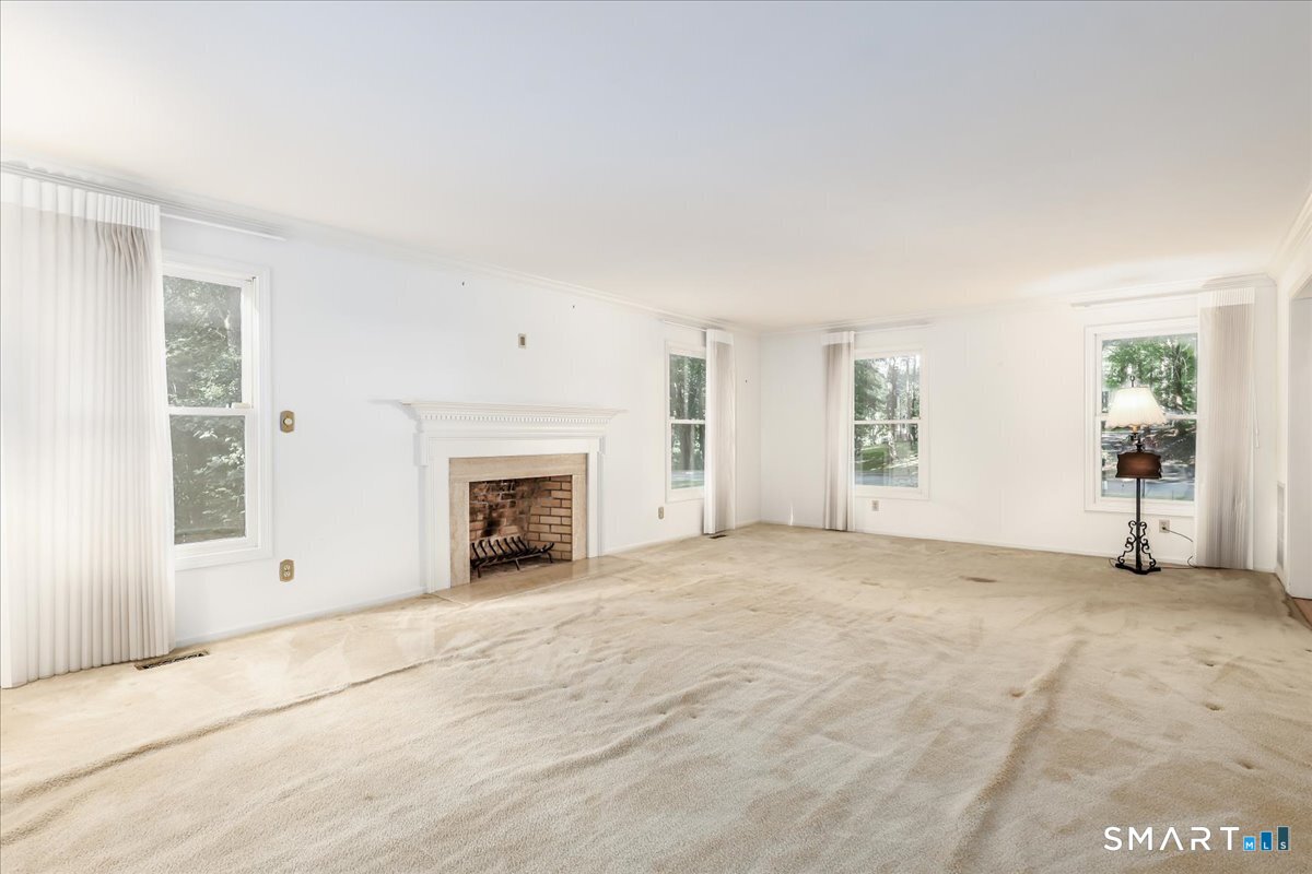 17 Herrmann Lane Easton CT 06612