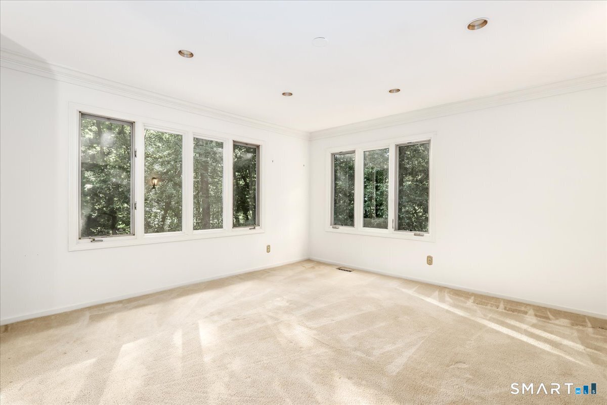 17 Herrmann Lane Easton CT 06612