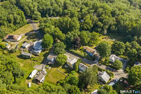 52 Pond Meadow Road Essex CT 06442