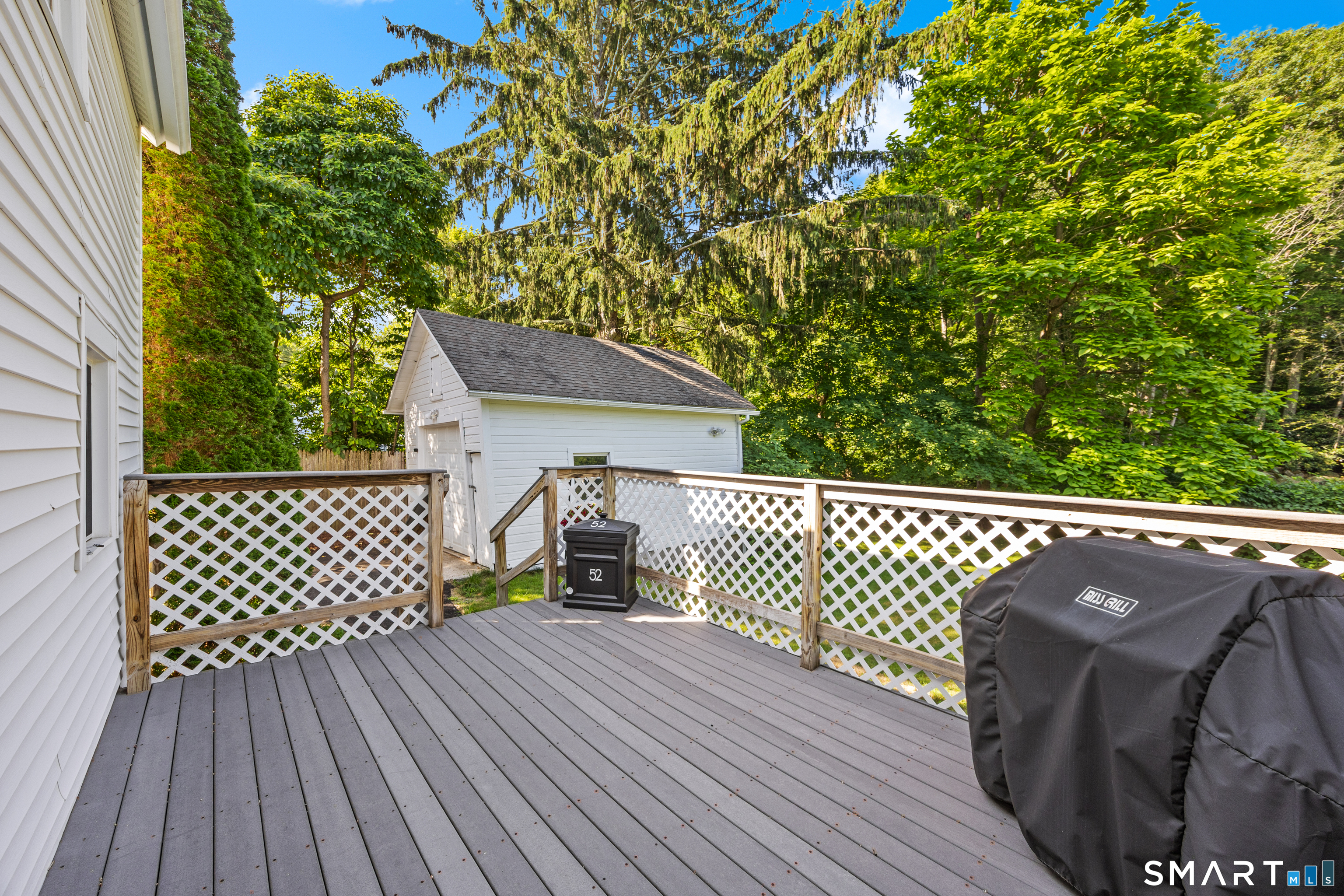 52 Pond Meadow Road Essex CT 06442