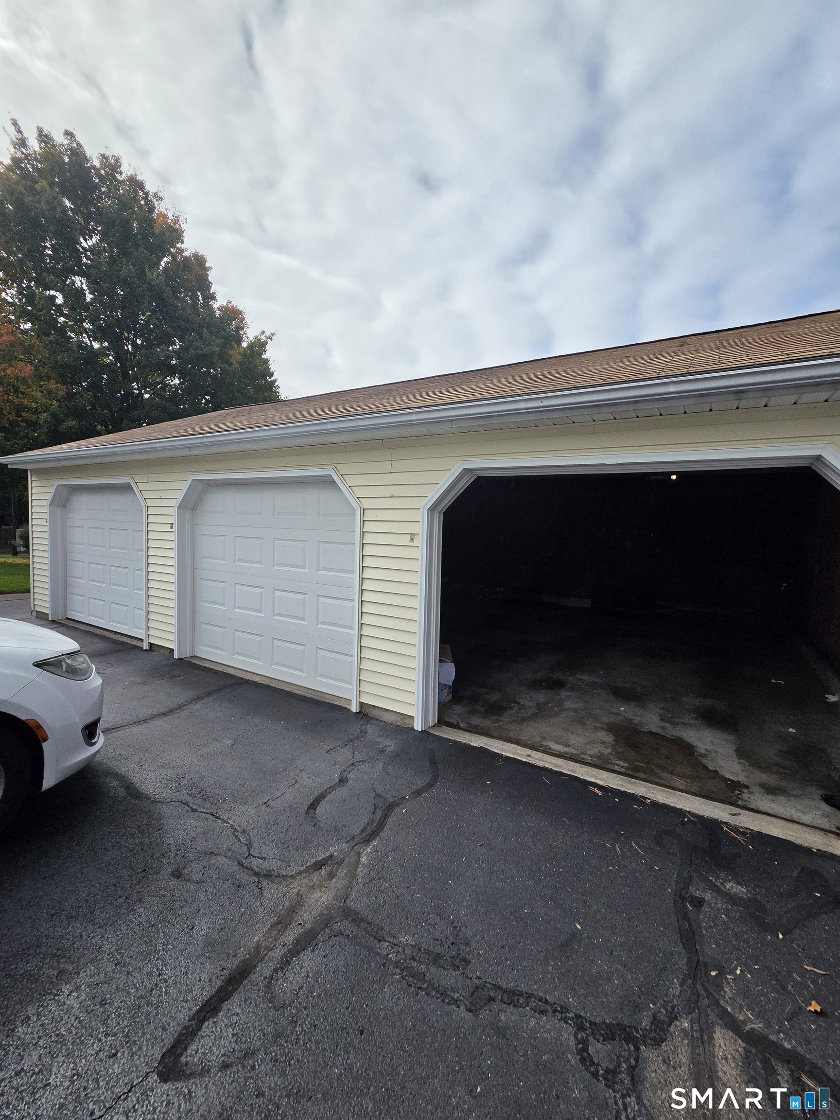 35 North Street Enfield CT 06082