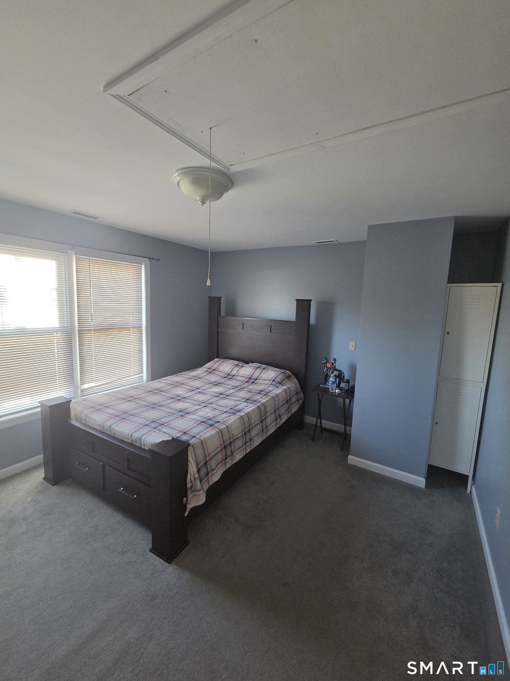 35 North Street Enfield CT 06082