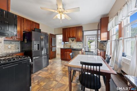 193 Ridge Road Middletown CT 06457