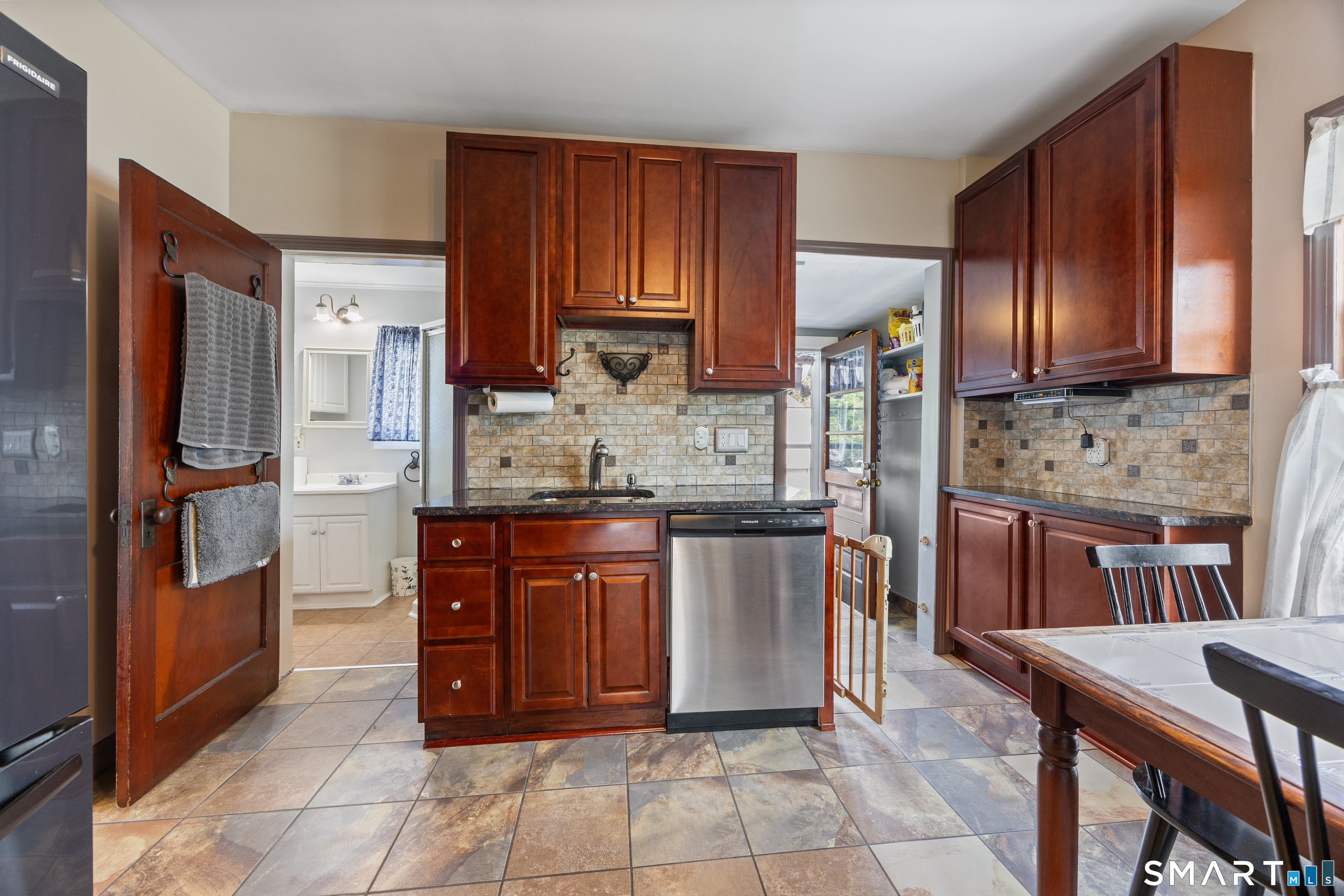 193 Ridge Road Middletown CT 06457