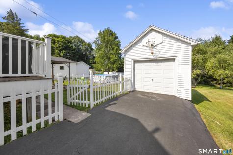 193 Ridge Road Middletown CT 06457