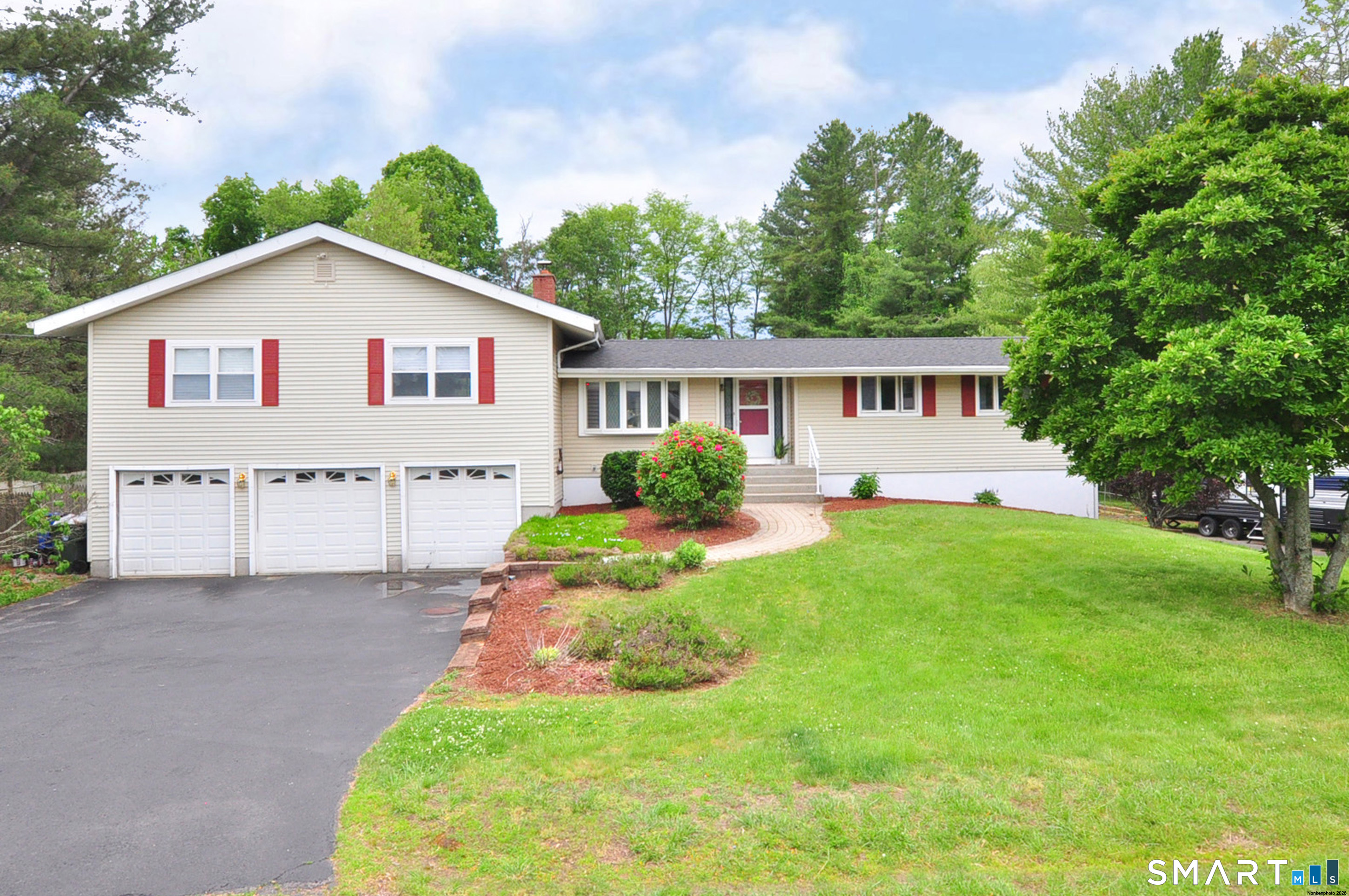 471 Old Post Road Tolland CT 06084