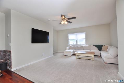 471 Old Post Road Tolland CT 06084