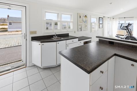 17-A Avenue A Avenue Old Lyme CT 06371