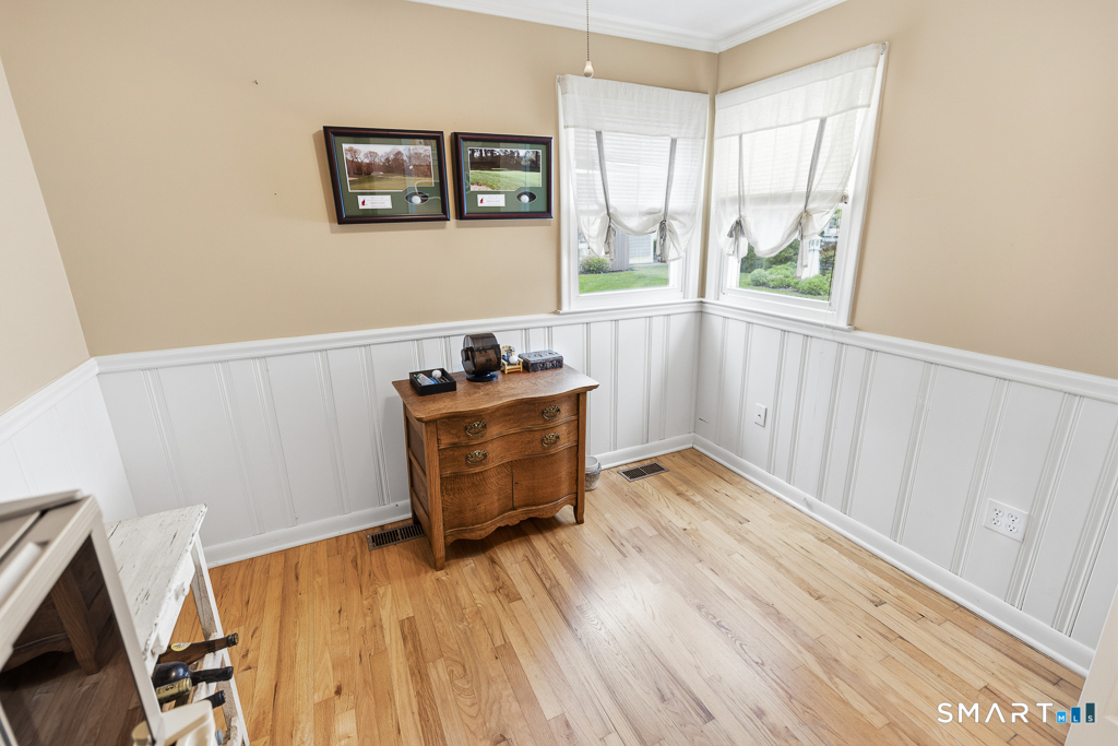 17-A Avenue A Avenue Old Lyme CT 06371